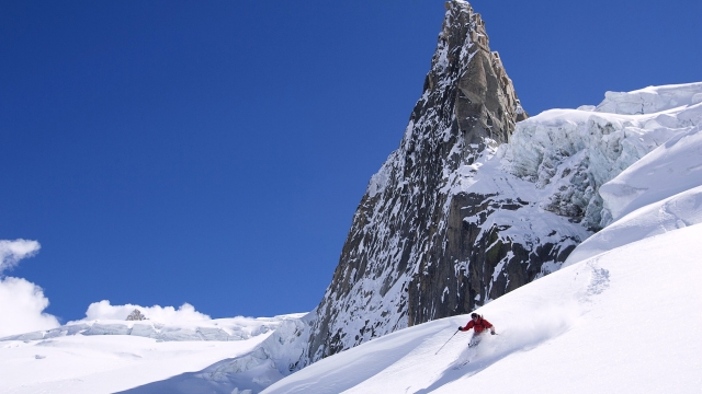 必威公司：乒乓球台的尺寸和高低有关系吗